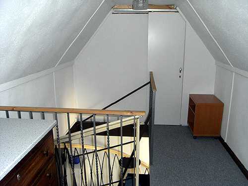 Treppe oben, Bild 1